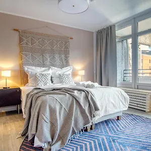 Homefy Business - Messe - Duesseldorf - Balkon - Aufzug Deutschland