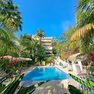 https://residence-veles-plage.fr-provencehotel.com