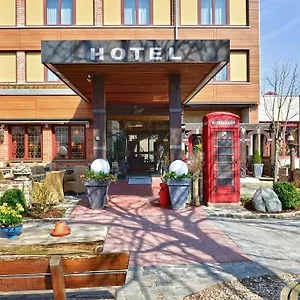Hotel Ringhotel Alpenhof - Patchworkhotel, Augsburg